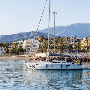 an-buenavista-2-primera-linea-de-playa-torre-del-mar.1costadelsol.com/